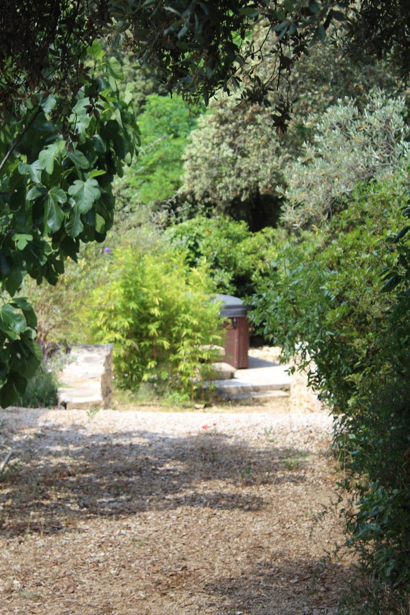 Villa Pierre Blanche Le Calme A 5Mn Du Centre Ville Nîmes Exterior foto
